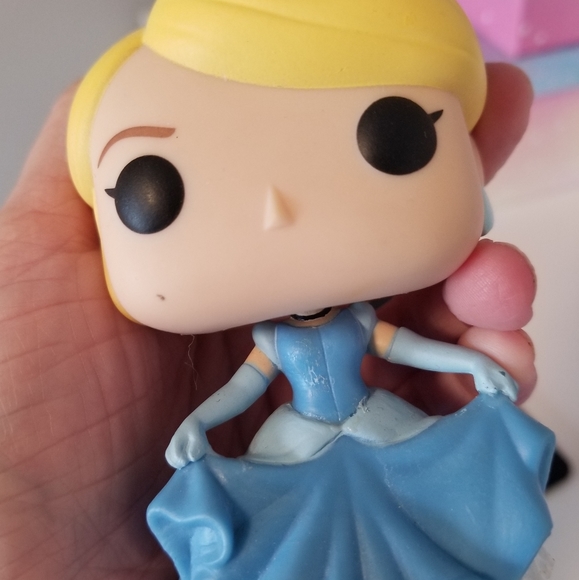 Disney Cinderella Funko Pop Vinyl Figure - Picture 4 of 4